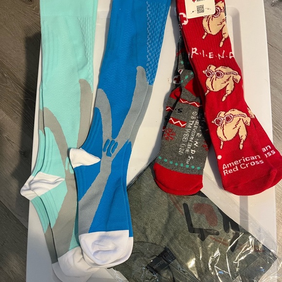 All Brand New Nurse bundle! - Picture 1 of 3